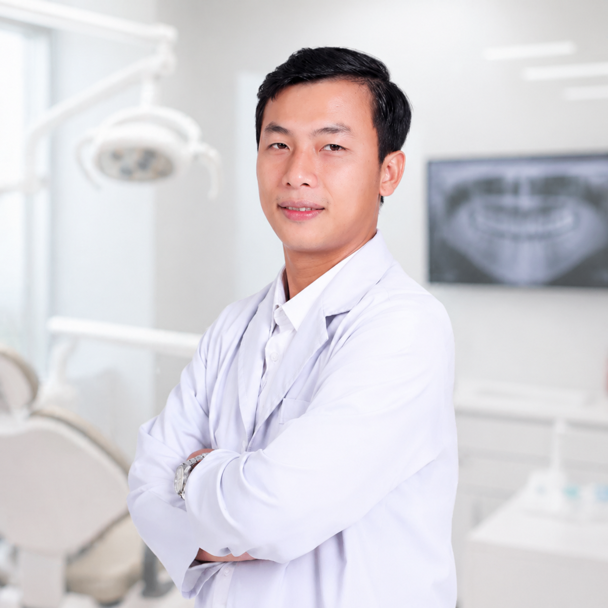 Dr. Pham Vu Thuat, Specialist Level I Dentist in Ho Chi Minh City, Vietnam